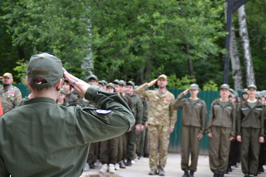 Военно-патриотическая смена «Время юных героев»